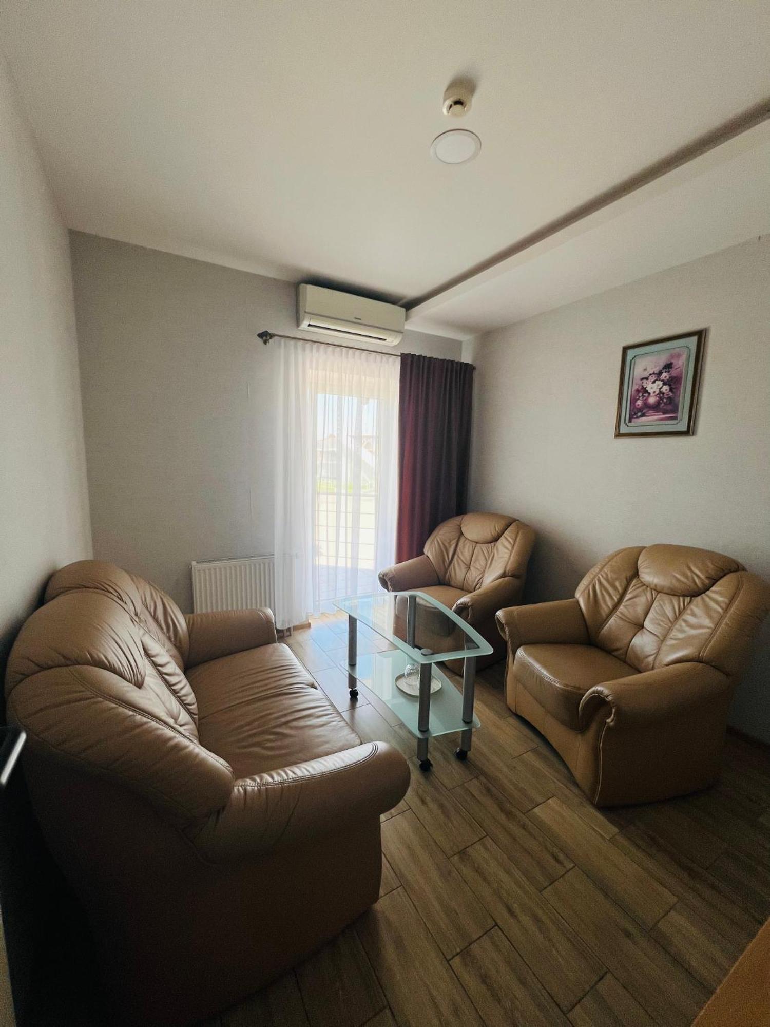 Motel Armenia Garliava Exterior foto